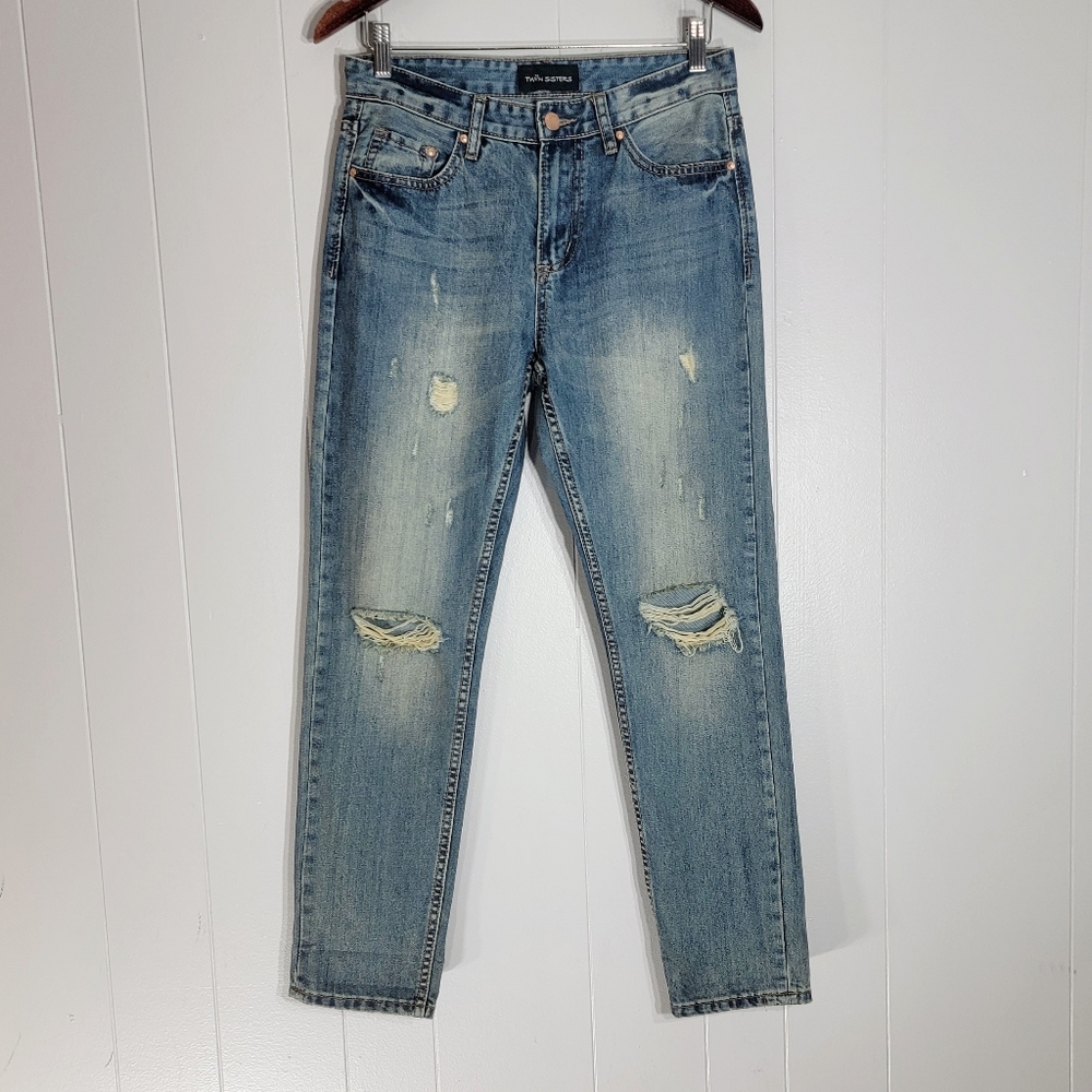 4/$20 Twiin Sisters Distressed Midrise Relaxed Fit Mom Jeans Small